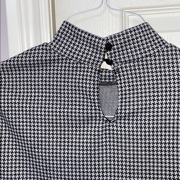 Ardene Long Sleeve Top - Picture 4 of 5